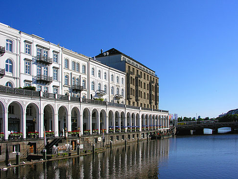 Alster Arkaden am Alsterfleet Foto 