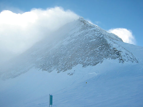 Fotos Berg in den Wolken