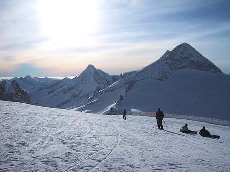 Foto Die Piste hinunter - Tux